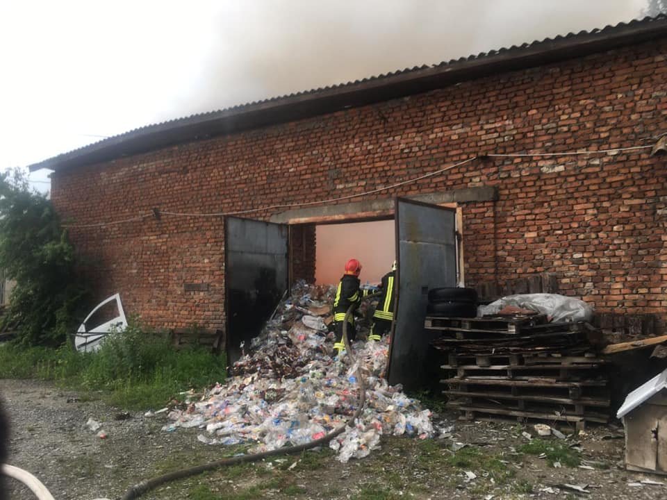 Трагедія на Тернопільщині: у вогні загинула людина (ФОТО), фото-3 Трагедія на Тернопільщині: у вогні загинула людина (ФОТО), фото-3