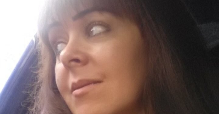 "Хребет почав тиснути на всі внутрішні органи": тернополян..., фото-1 "Хребет почав тиснути на всі внутрішні органи": тернополян просять допомогти жінці зі страшною недугою (ФОТО), фото-1