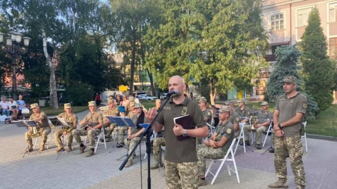 У Тернополі діє «Церква без Стін»