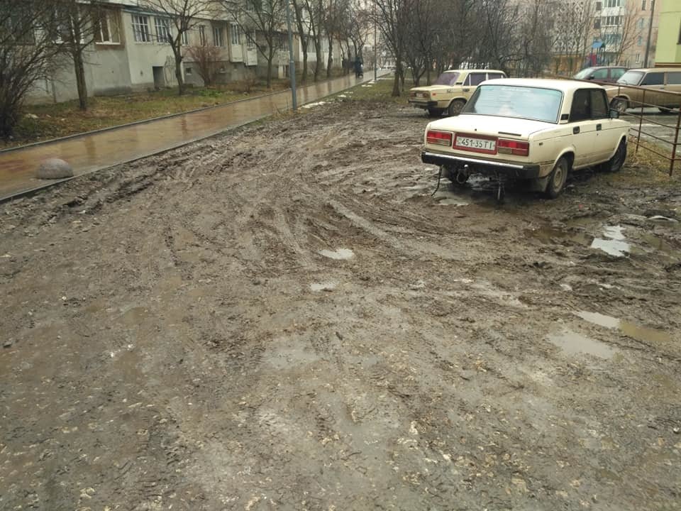 ОСББ допомагають вирішувати проблему браку паркувальних місць, фото-2 ОСББ допомагають вирішувати проблему браку паркувальних місць, фото-2