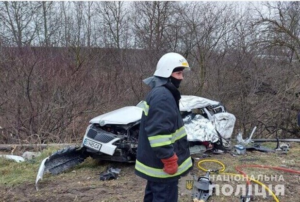 "Ангел-охоронець вберіг нас із сином": вагітна жінка дивом вижила у жахливій аварії біля Тернополя, її чоловік загинув, фото-1