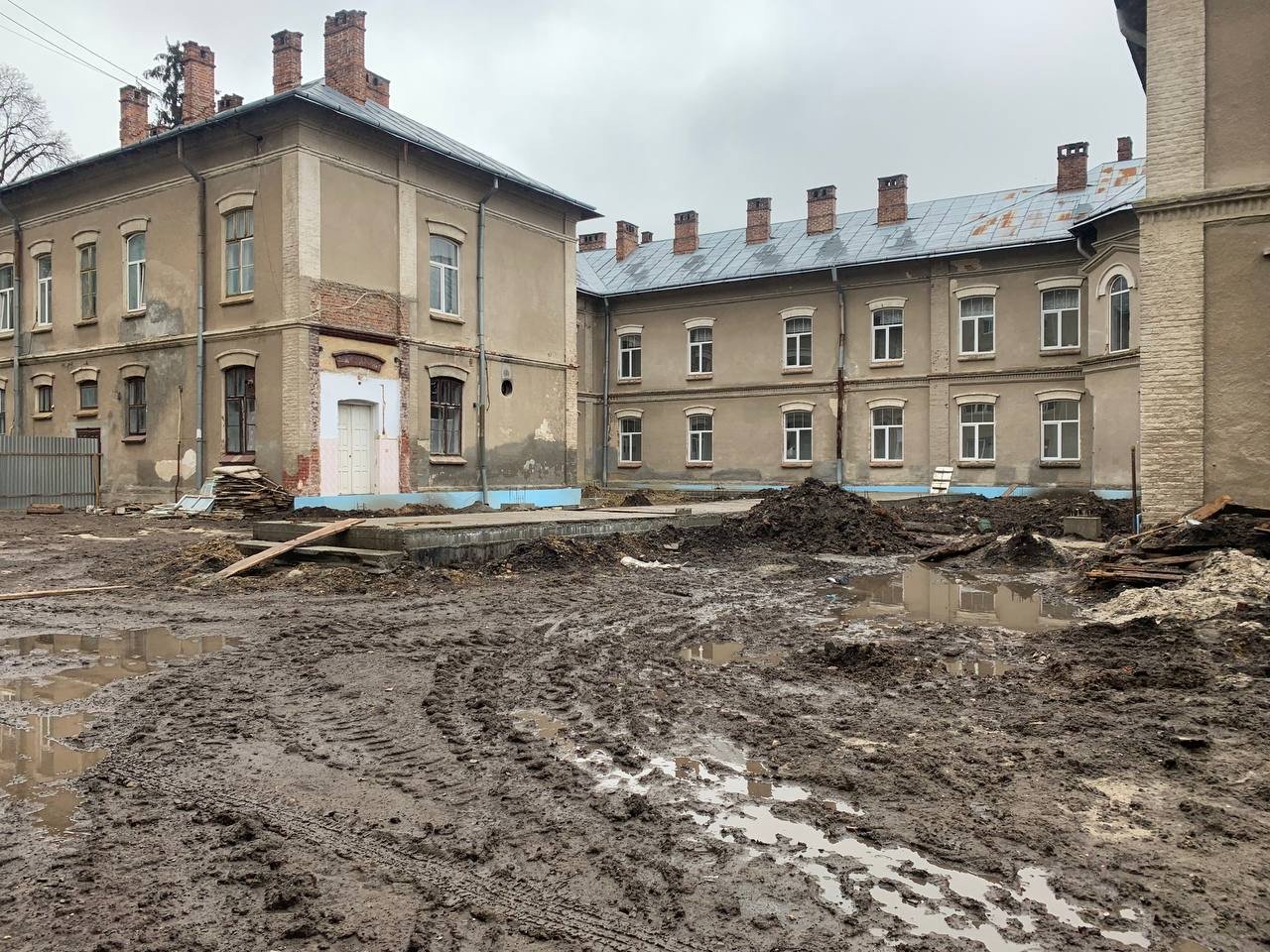 Відновлять роботи з будівництва приймально-діагностичного відділення в Бережанській лікарні