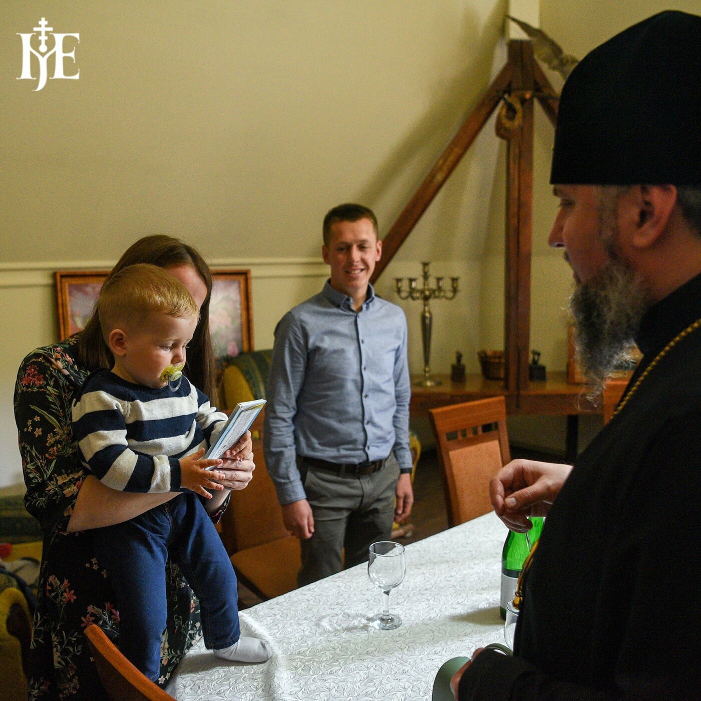 "Молімося і допомагаймо": митрополит Епіфаній зустрівся із дітьми зі спінально-м’язовою атрофією у Тернополі (ФОТО), фото-5