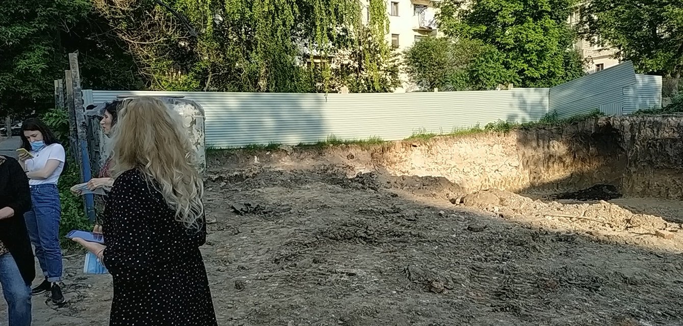 Моторошна знахідка: на будівельному майданчику у Тернополі викопали людські рештки (ФОТО), фото-2