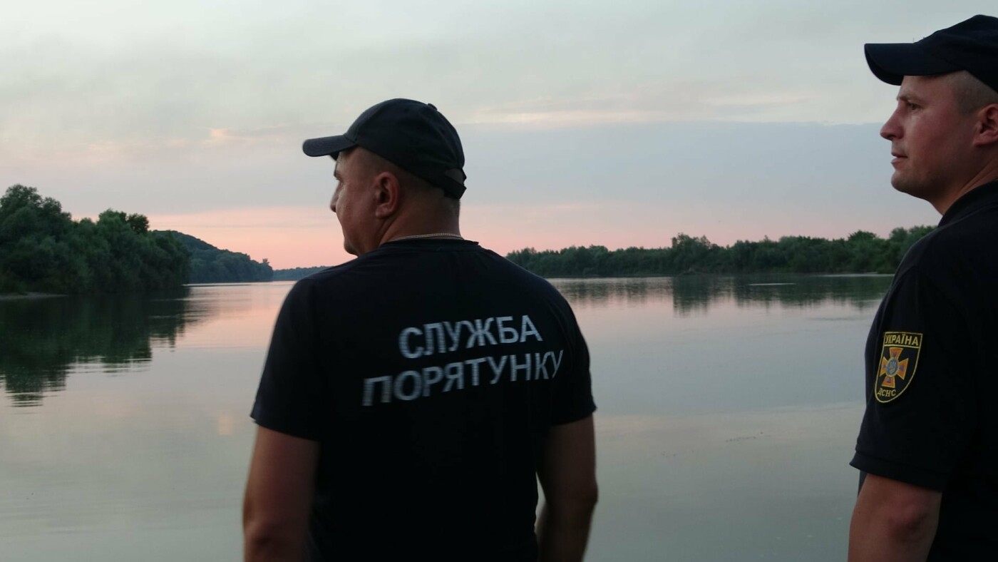 "Трагедія на Дністрі": батько врятував трьох донечок, а сам зник у водах річки (ФОТО), фото-5