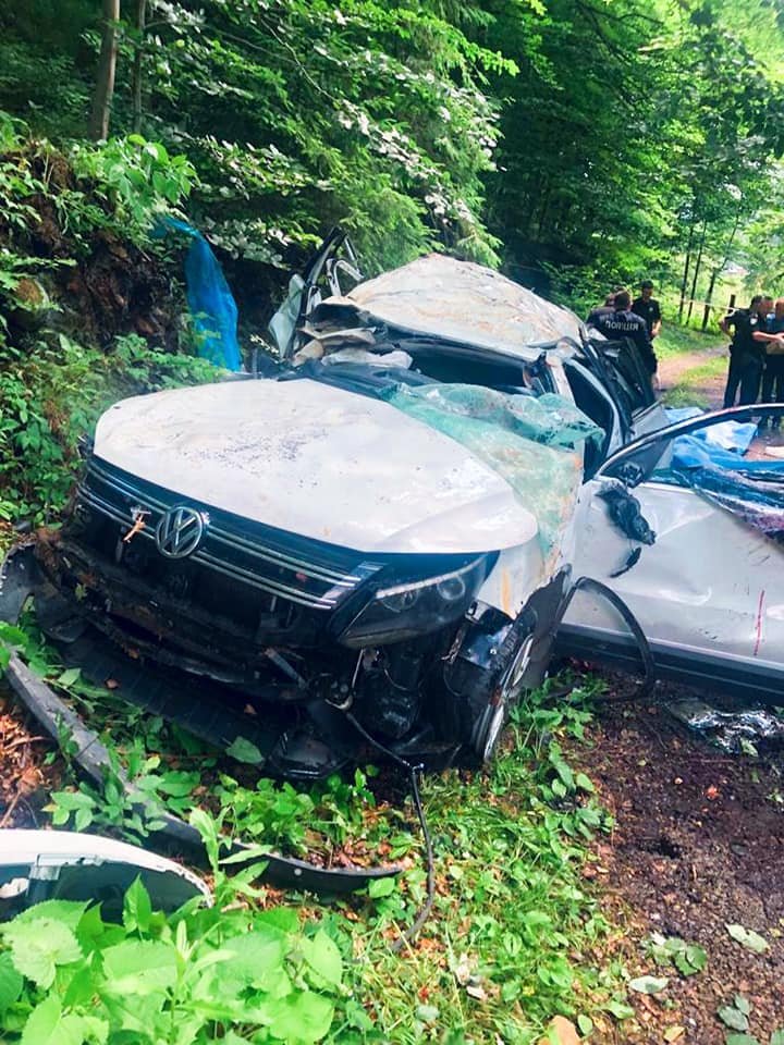 "Авто впало з висоти, шансів не було": 4-ро людей загинуло прямо на місці страшної ДТП (ФОТО), фото-2