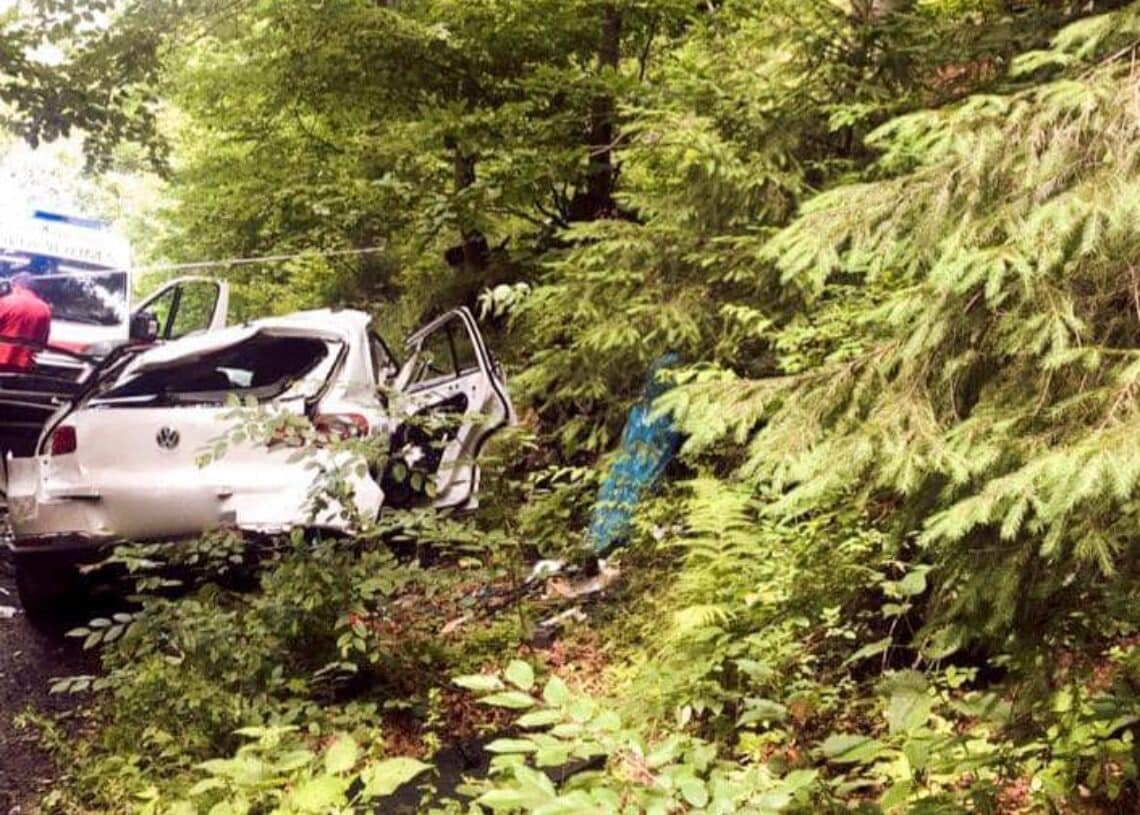 "Авто впало з висоти, шансів не було": 4-ро людей загинуло прямо на місці страшної ДТП (ФОТО), фото-3