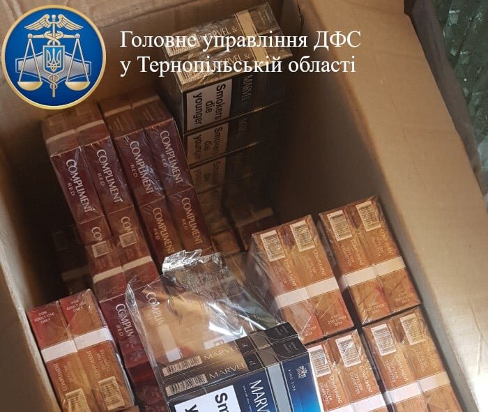 Незаконно збував: у тернополянина вилучили 12 тисяч пачок цигарок
