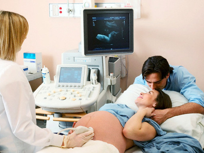 Від 35 тисяч до майже 200: скільки коштуватимуть пологи з 2021 року | Новини