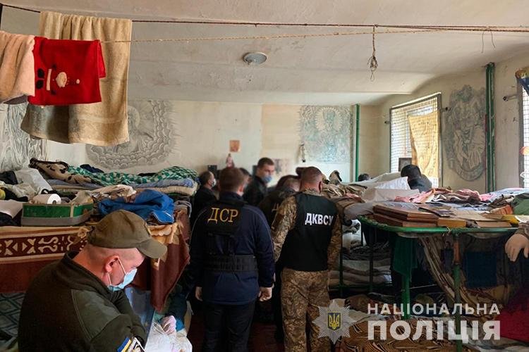На Тернопільщині засуджений за вбивство налагодив наркотрафік до виправної колонії