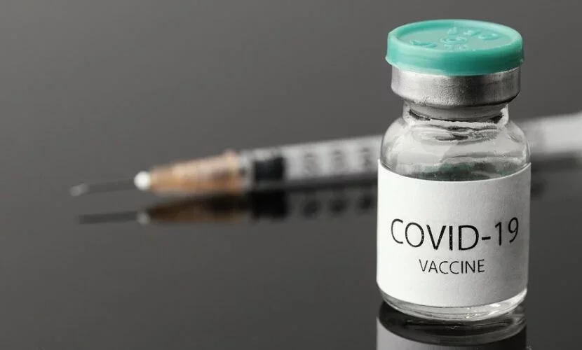 Українців, котрі їдуть на заробітки, вакцинуватимуть на кордоні з Польщею