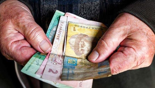 На Тернопільщині судять бабусю, яка поцупила гречку, олію і ковбасу