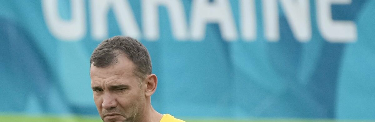 Польський телеканал переплутав прапори збірних з футболу України та Росії