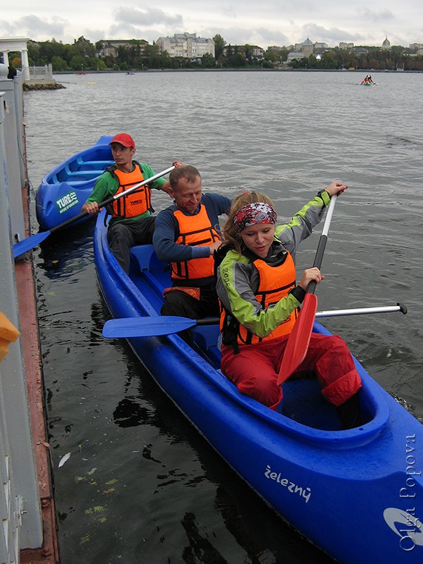 Canoeing2012093006