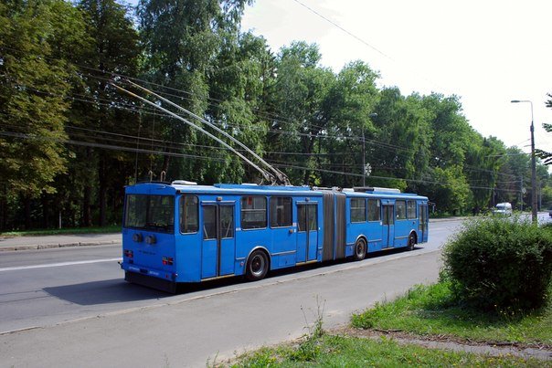 trole2