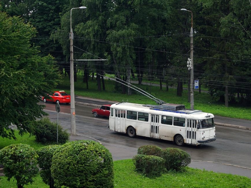 10 - тролейбус шкода