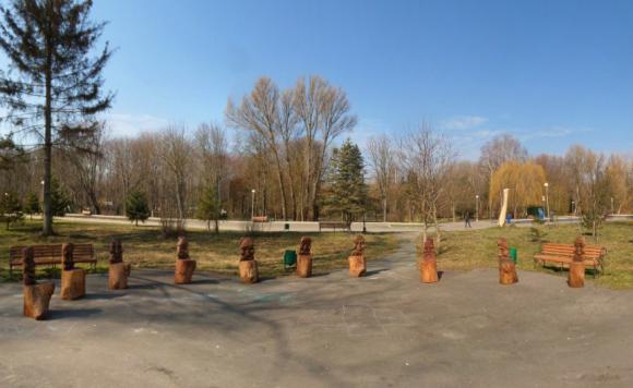 У Тернополі найближчим часом у парку «Топільче» поселять 12 козаків (фото) (фото) - фото 1