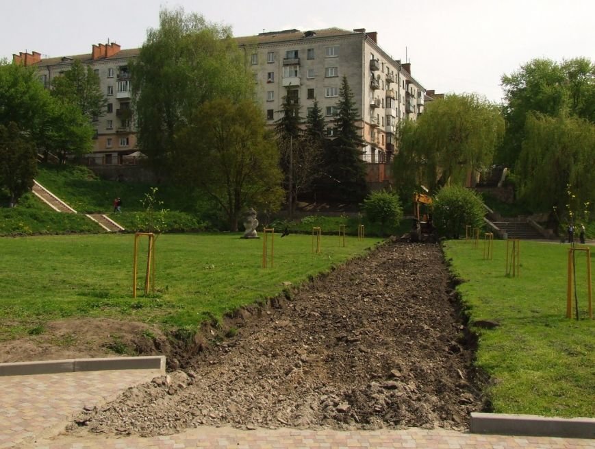 Реконструкцію набережної у Тернополі планують завершити до Дня міста (фото) (фото) - фото 1
