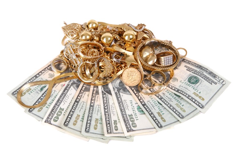 jewelry-and-money-fanned-out1